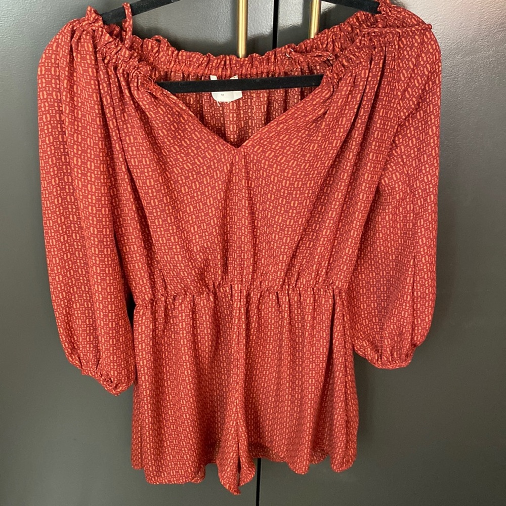 Everly short dress long sleeves